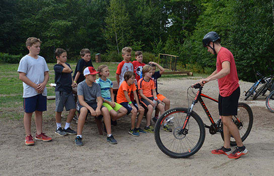 Summer Camp | Eagle Crest Outdoor Centre | Machar Township near Sundridge